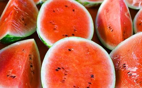 婴儿夏天怕热吗