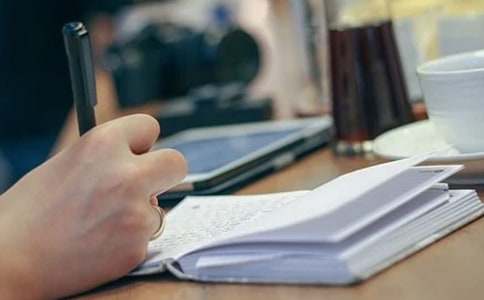 [经典]实用的有趣的游戏作文